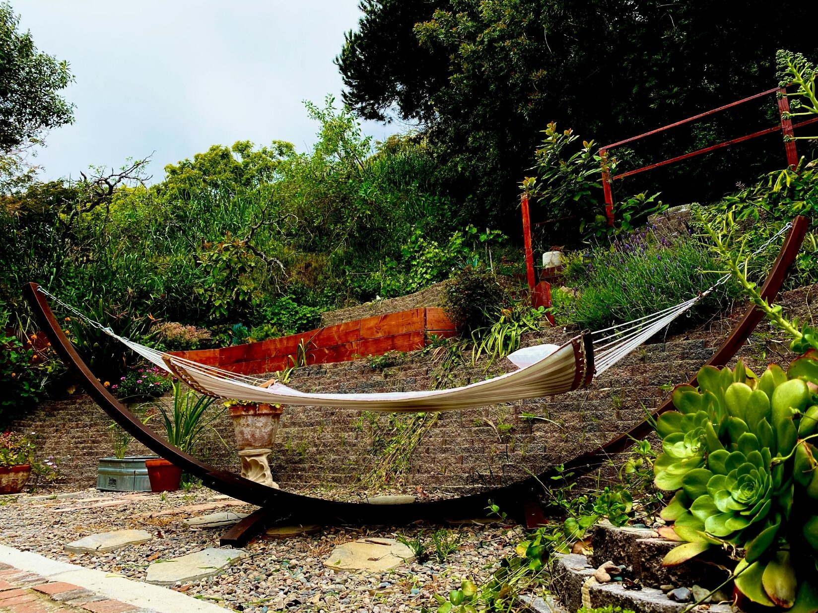 boat in the gardon